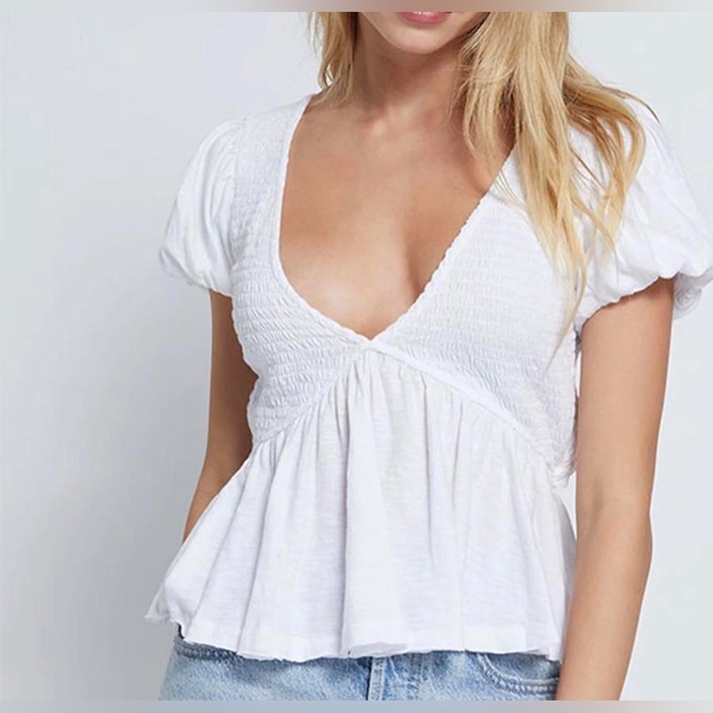 Free People White cotton Puff Sleeve low cut backless Blouse size XS